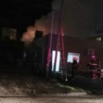 Policía detiene a joven por el incendio de una vivienda
