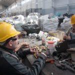 Cuidado del medio ambiente en las cárceles bonaerenses: extenderán a diez las plantas de reciclado de tecnología en desuso