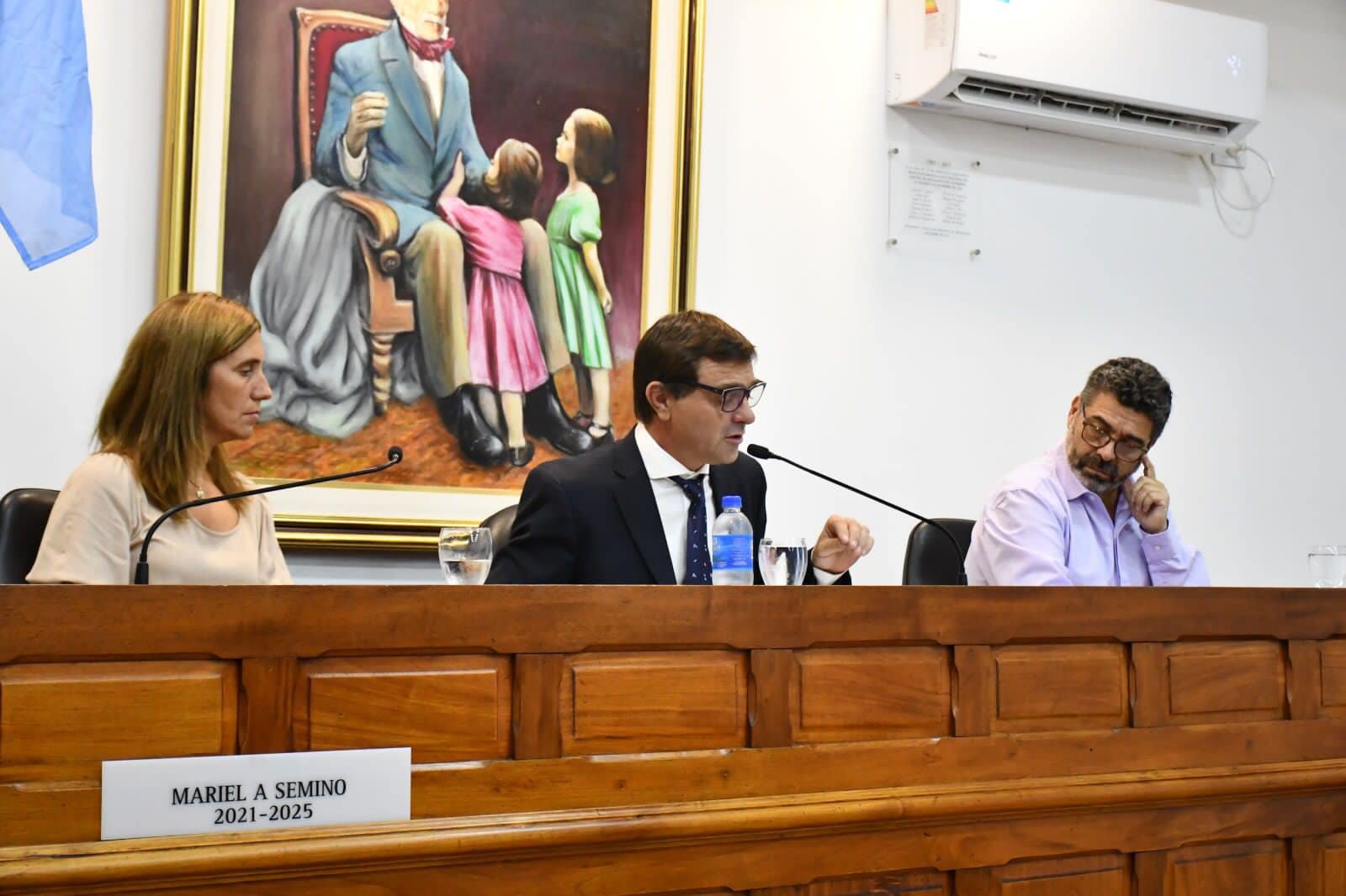 Peluso: «Me siento honrado de haber representado a mi pueblo en estos siete años y medio»