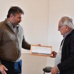 Merecido reconocimiento a Juan Carlos Guarella y al sector apícola magdalenense