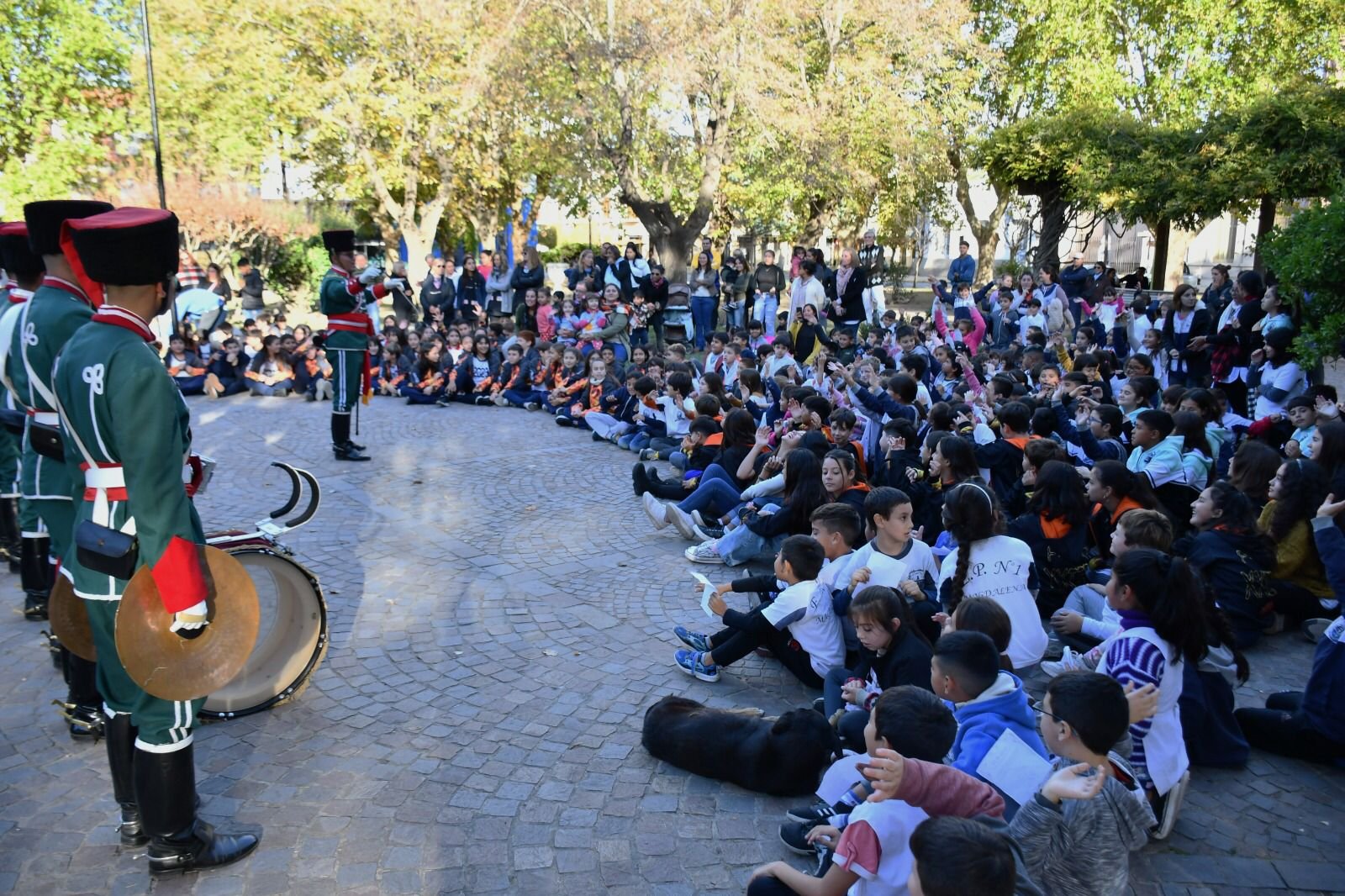 Dia del Himno Nacional Argentino en plaza San Martín