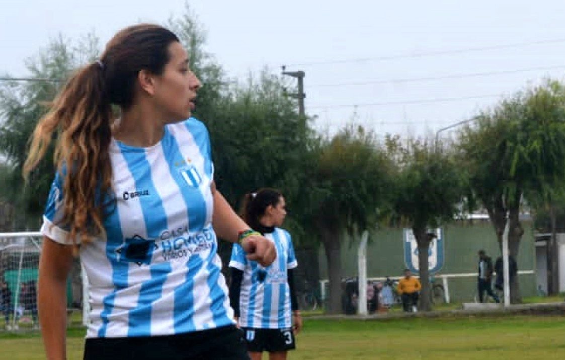 Del Sport a Gimnasia: Delfina Luna ya es jugadora del lobo platense