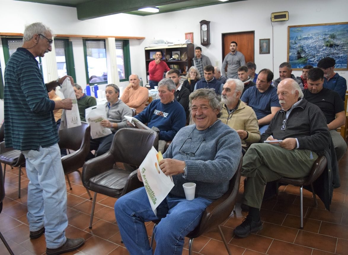 Charla con el sector productivo de Magdalena