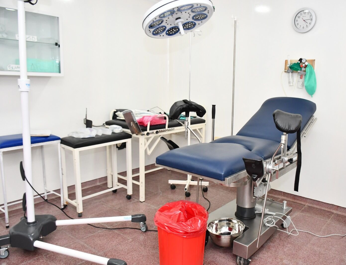 Peluso: «Tenemos como prioridad fortalecer nuestro sistema de salud»